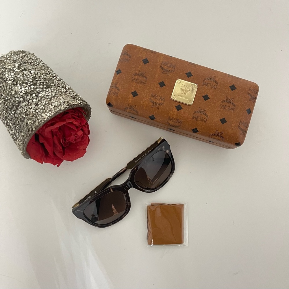 MCM 55mm Brown Modified Rectangle Sunglasses - Authentic -New W/Case & Cloth